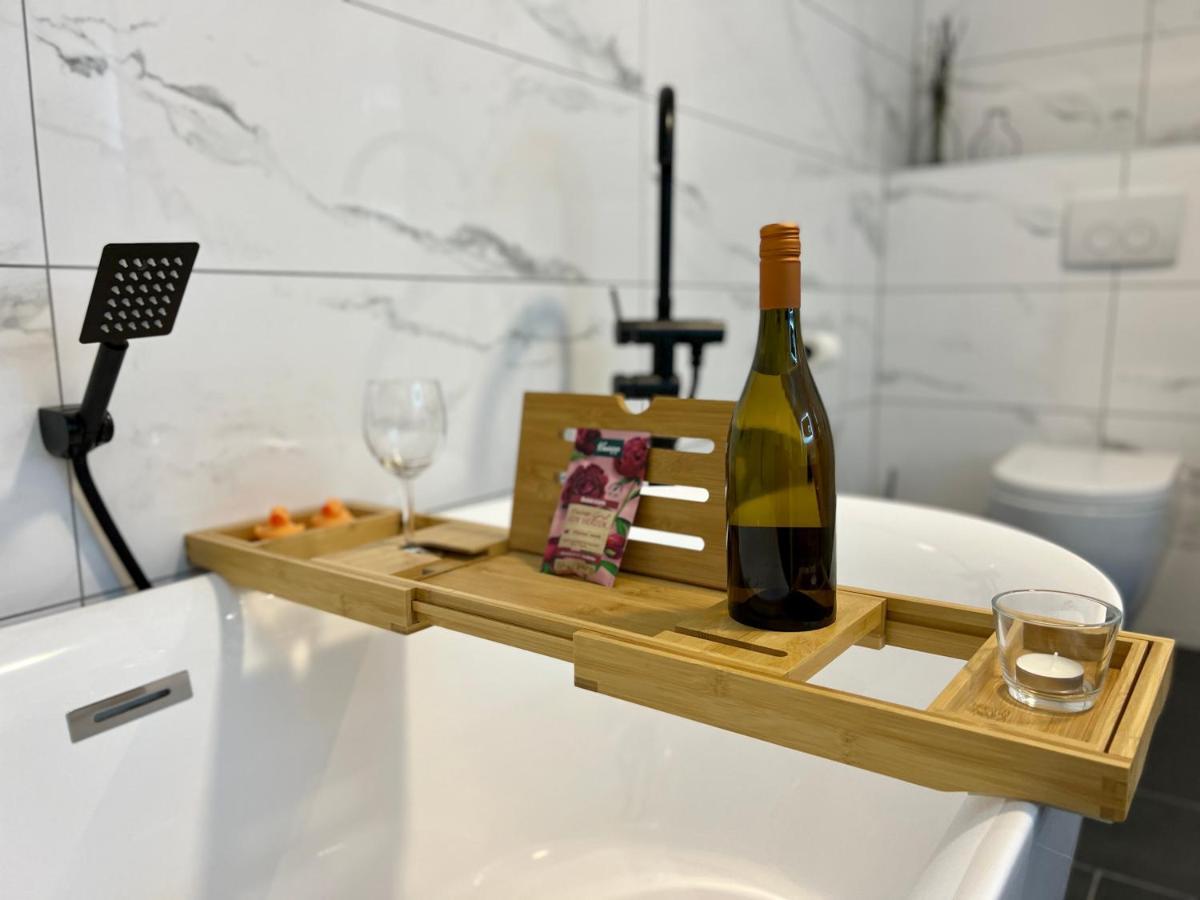 Junipro Luxury Apartments Bosen-Eckelhausen Esterno foto