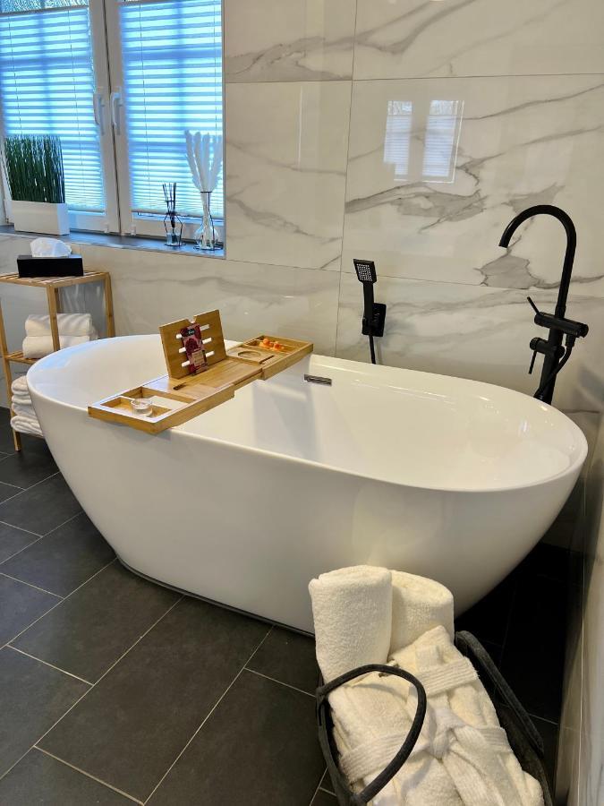Junipro Luxury Apartments Bosen-Eckelhausen Esterno foto